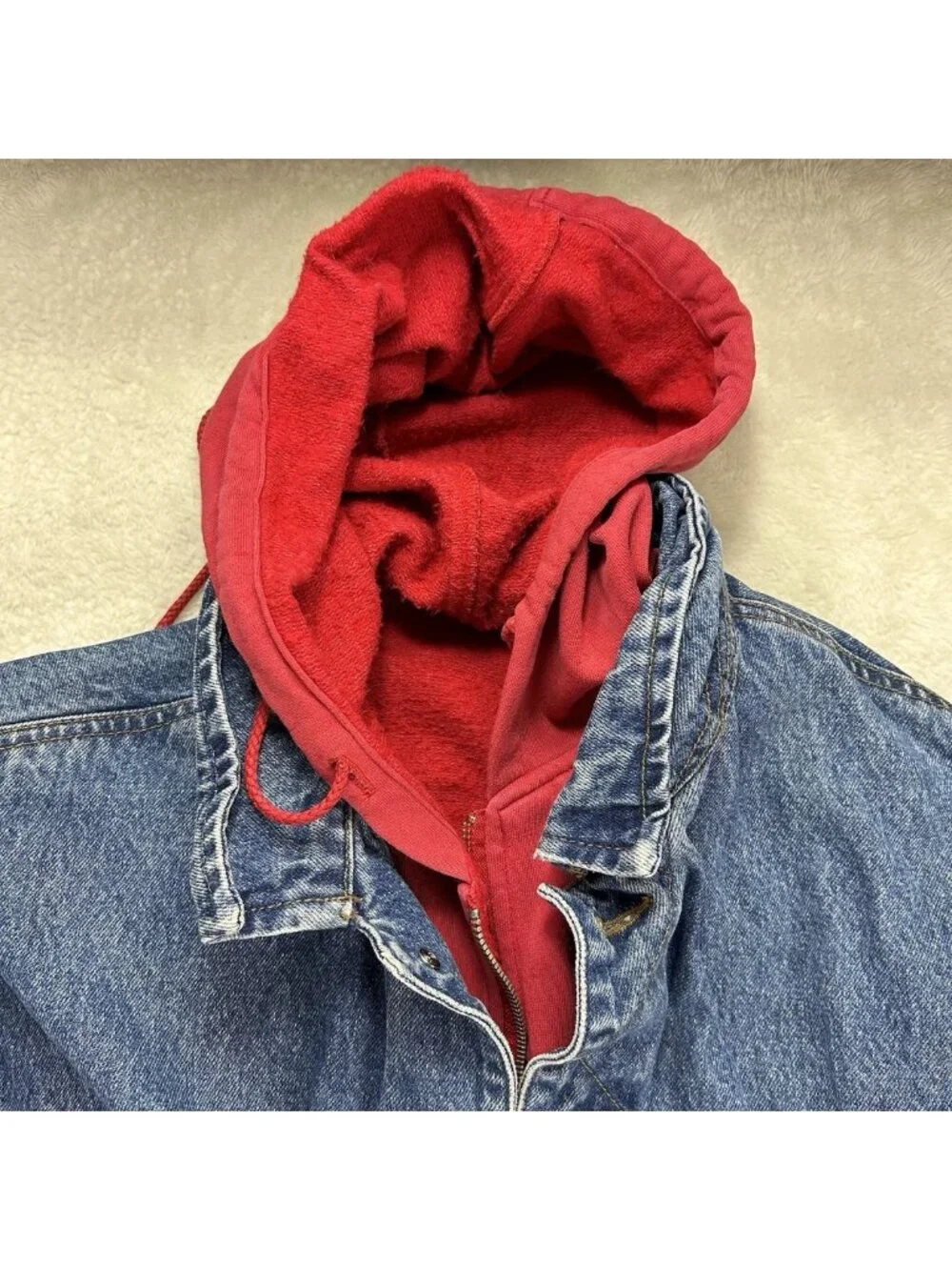 GAP Denim Jean Jacket Vintage 90s Red Hoodie Trucker Western Blue “Read”